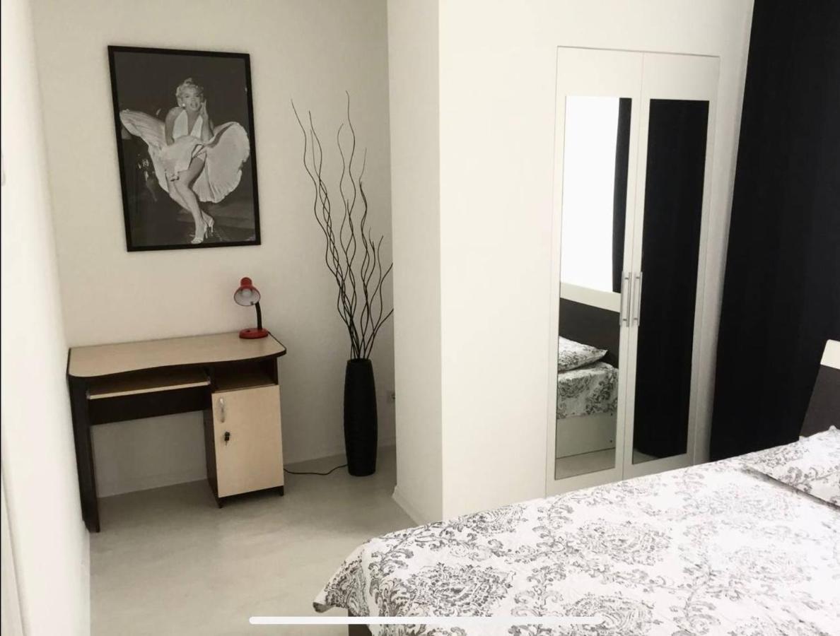 Bright Central Apartment Chisinau Ngoại thất bức ảnh